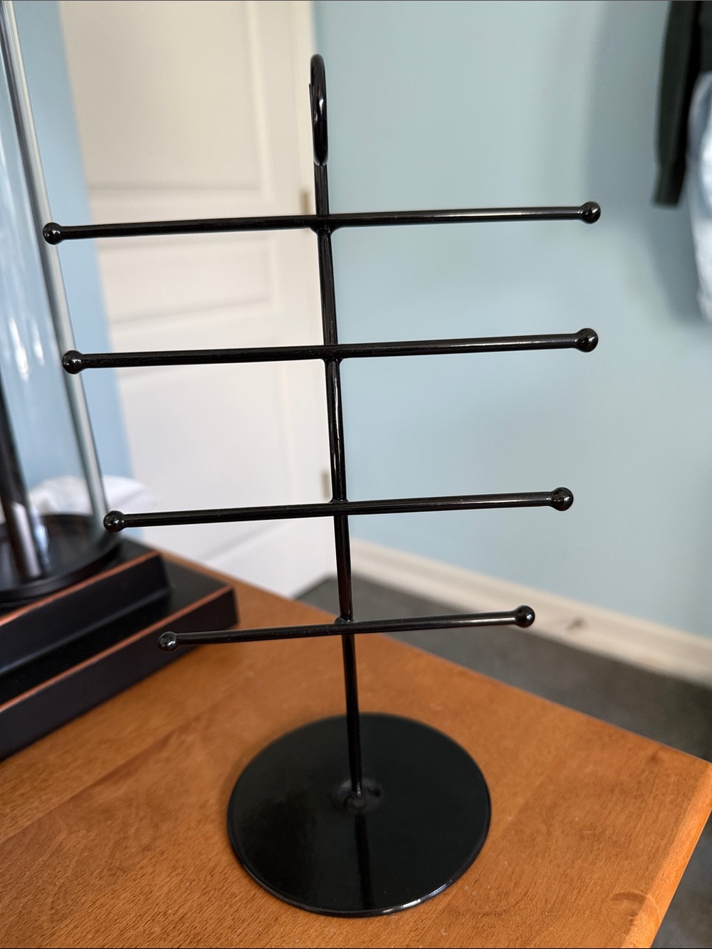Black Metal Jewelry Organizer Stand - 4-Tier Earring & Bracelet Holder